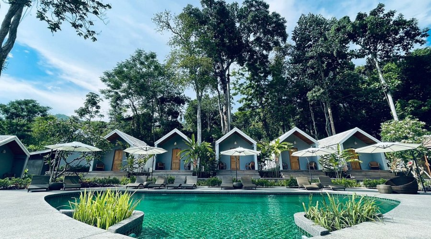 Green Jungle Park & Pottery