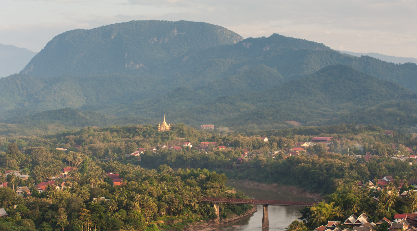 Living Land Elephant Village E3